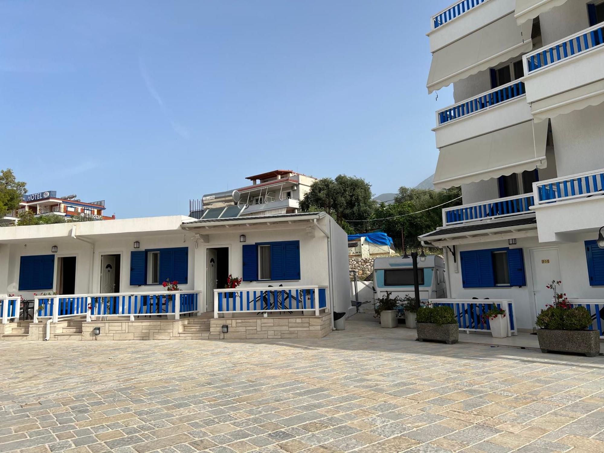 Sofo Hotel Dhermi Exterior photo