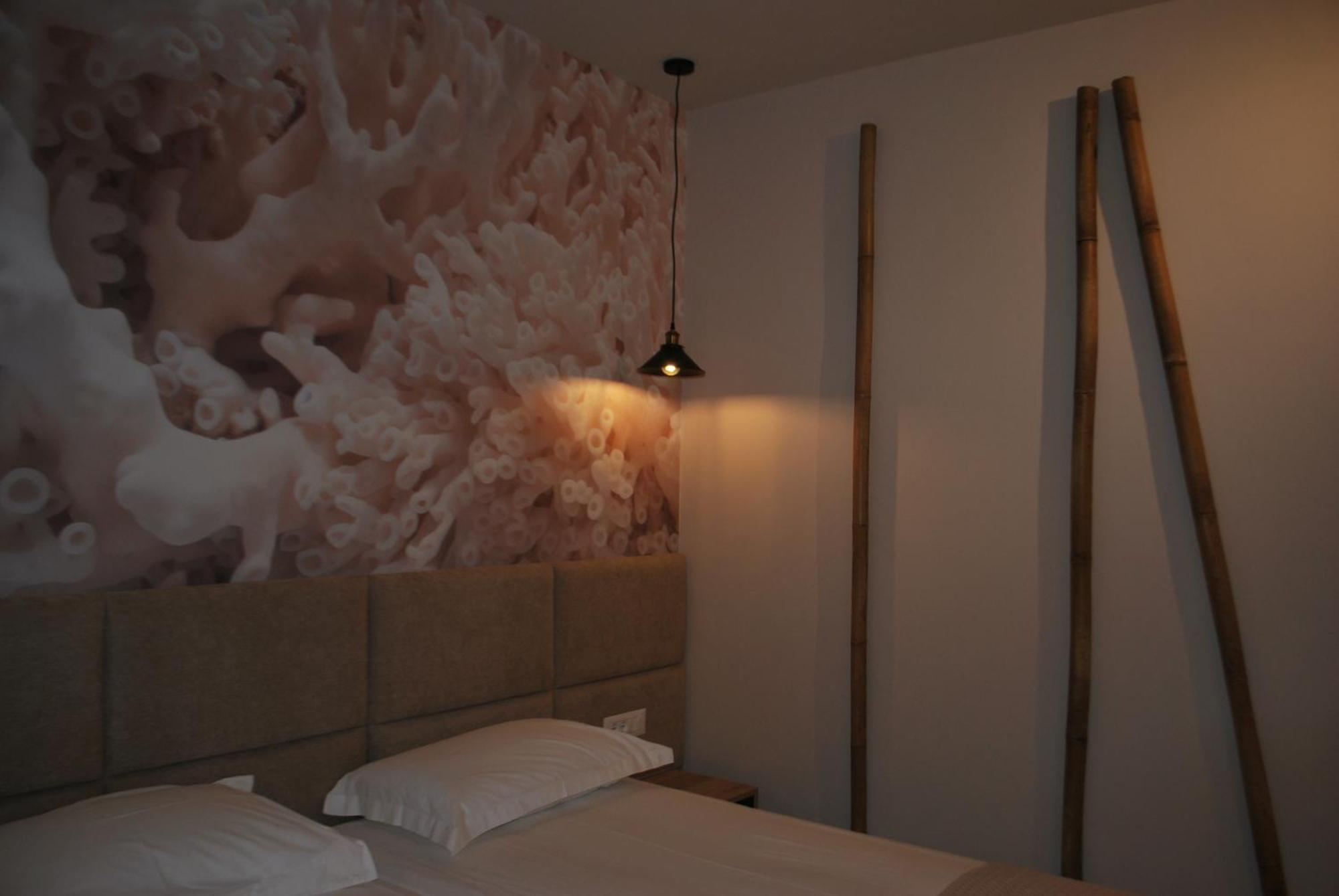 Sofo Hotel Dhermi Exterior photo