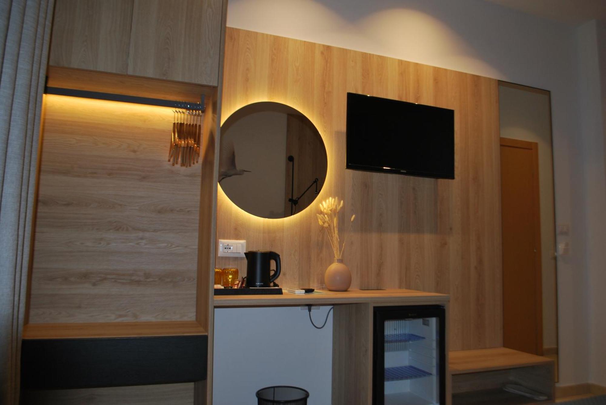 Sofo Hotel Dhermi Exterior photo