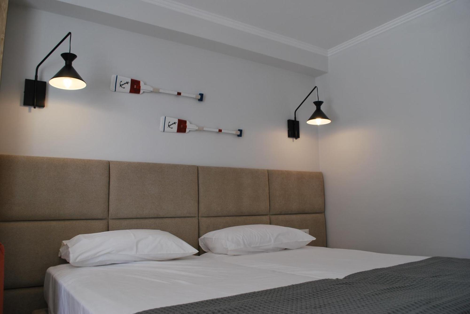 Sofo Hotel Dhermi Exterior photo