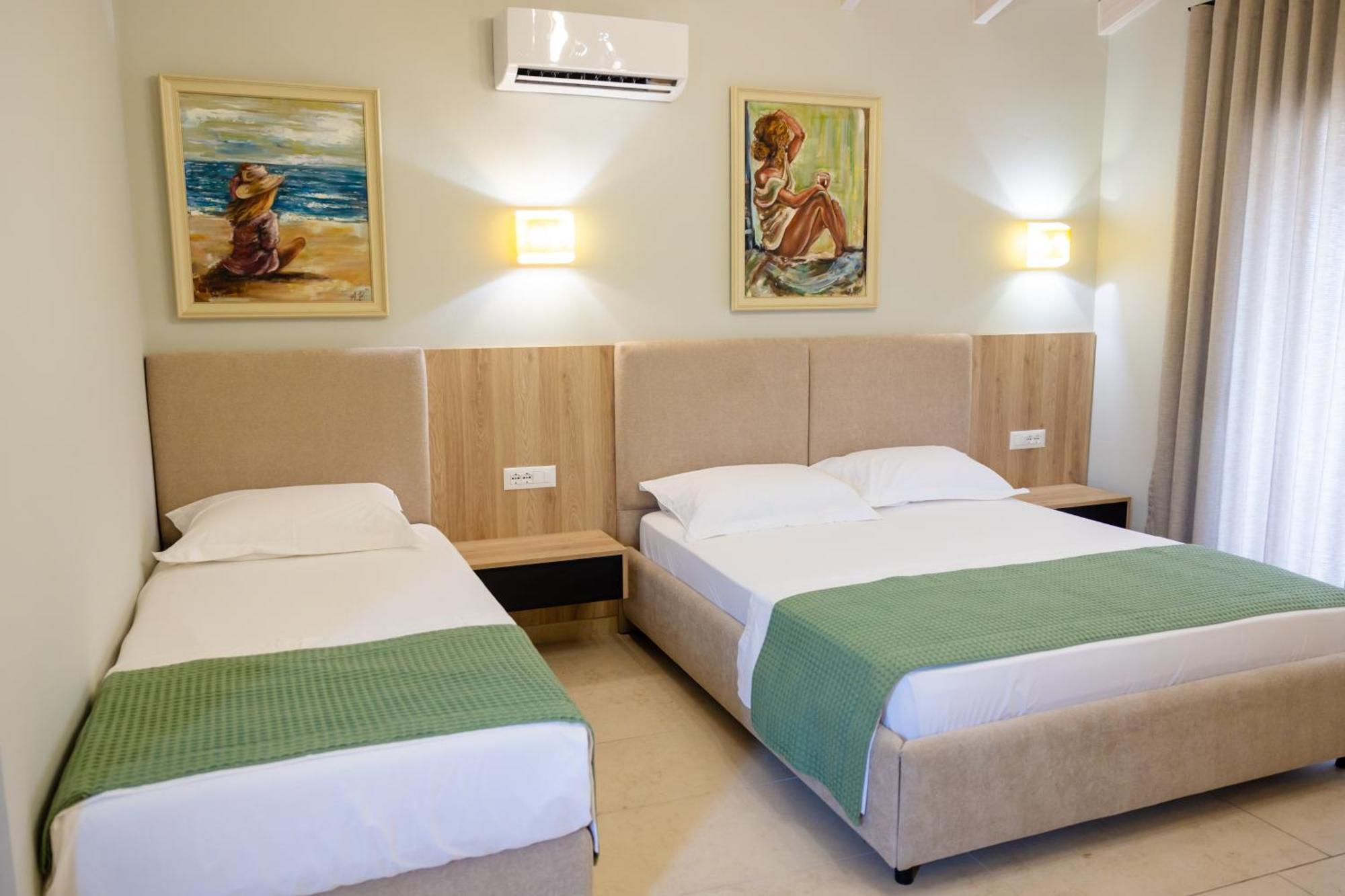 Sofo Hotel Dhermi Exterior photo