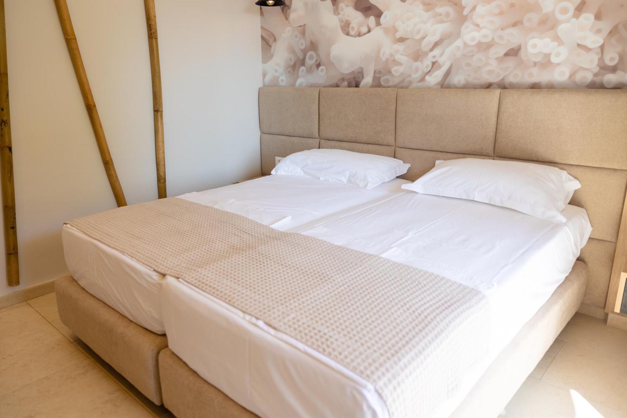 Sofo Hotel Dhermi Exterior photo